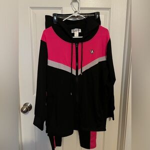 Women’s 2pc LA Image activewear outfit